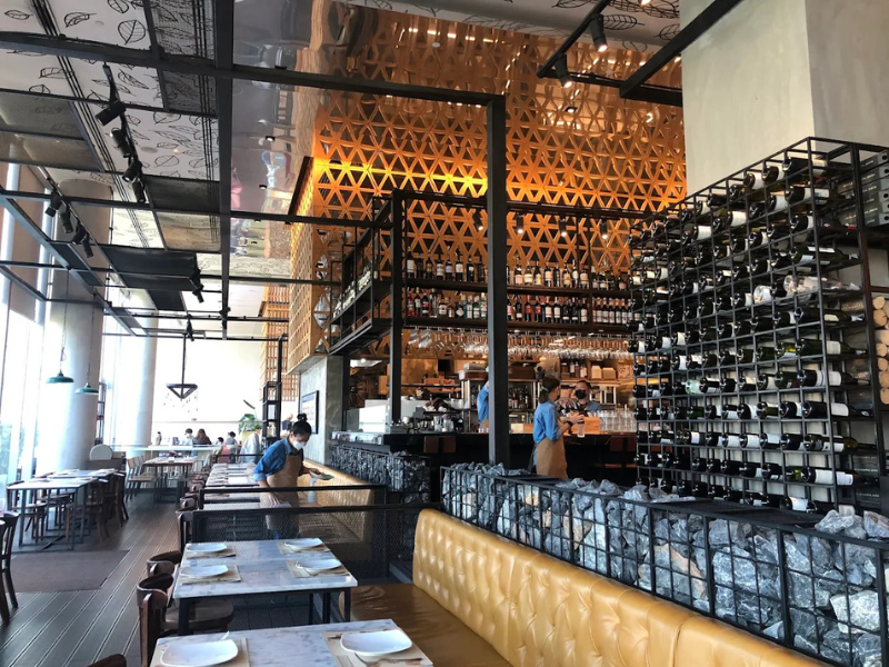 Authentic Neapolitan pizza in Bangkok – Peppina