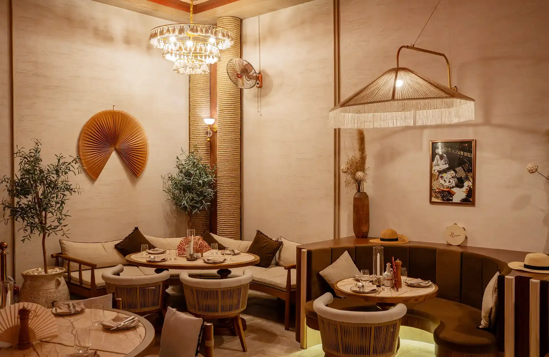 Dinner with DJ and cocktails at Baia Bangkok – Italian dining meets nightlife